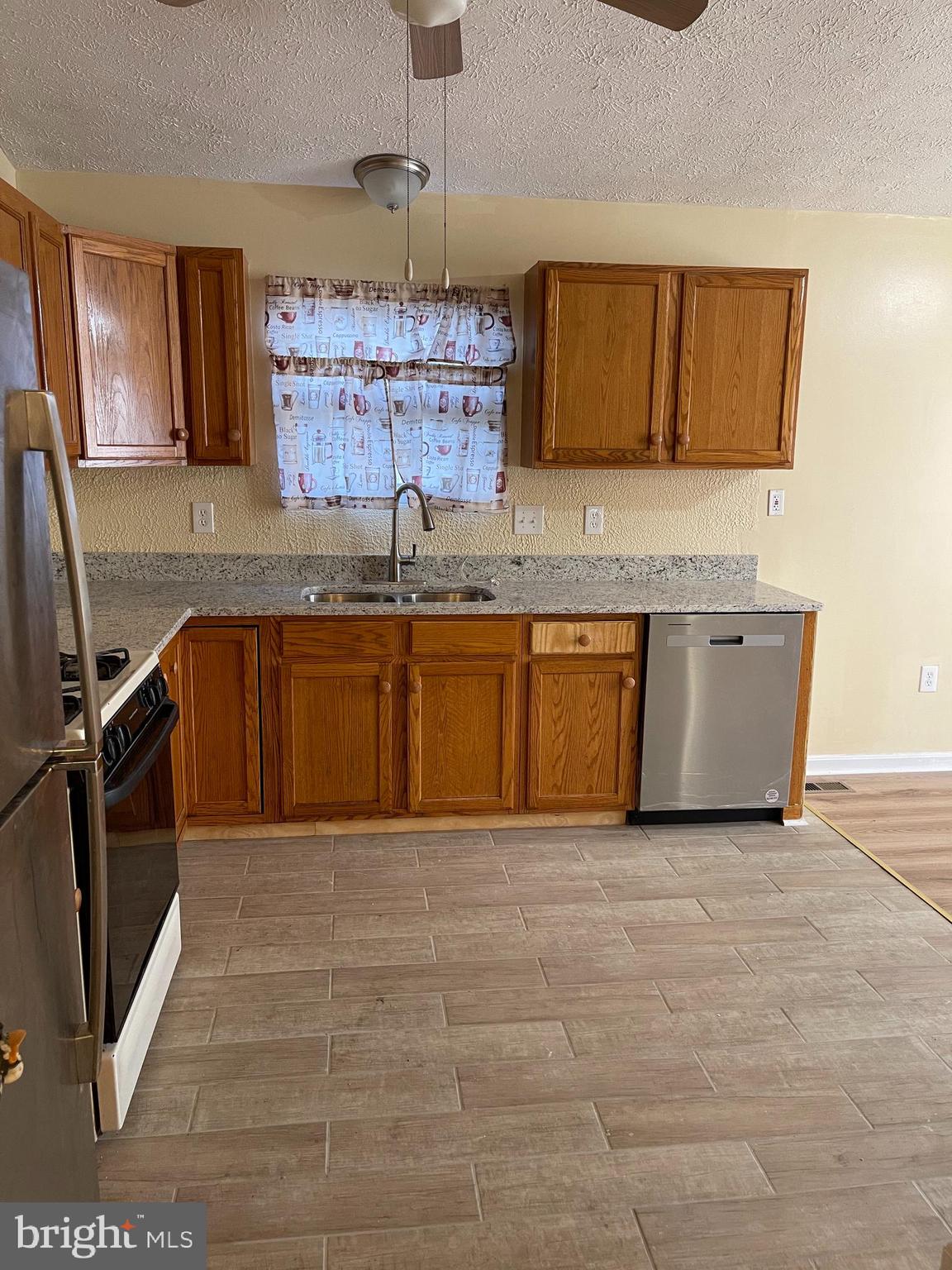 FAIRMOUNT HEIGHTS - Residential Lease