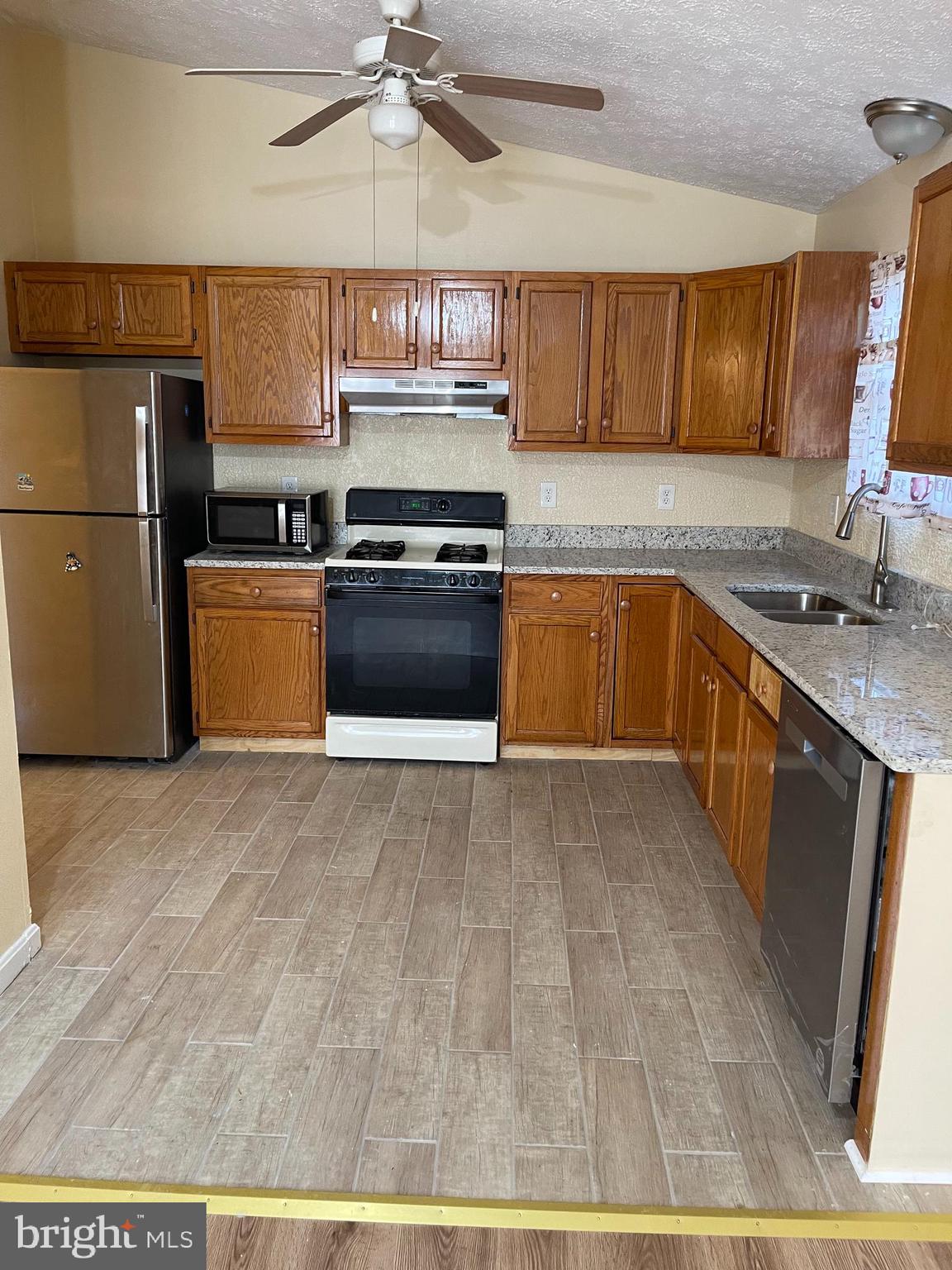 FAIRMOUNT HEIGHTS - Residential Lease