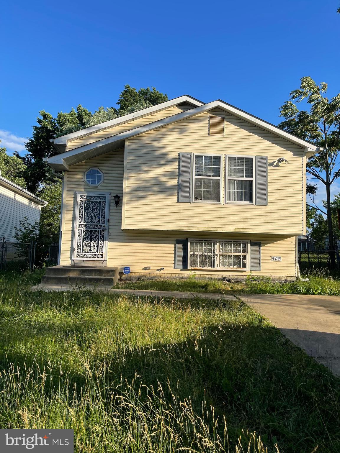 FAIRMOUNT HEIGHTS - Residential Lease