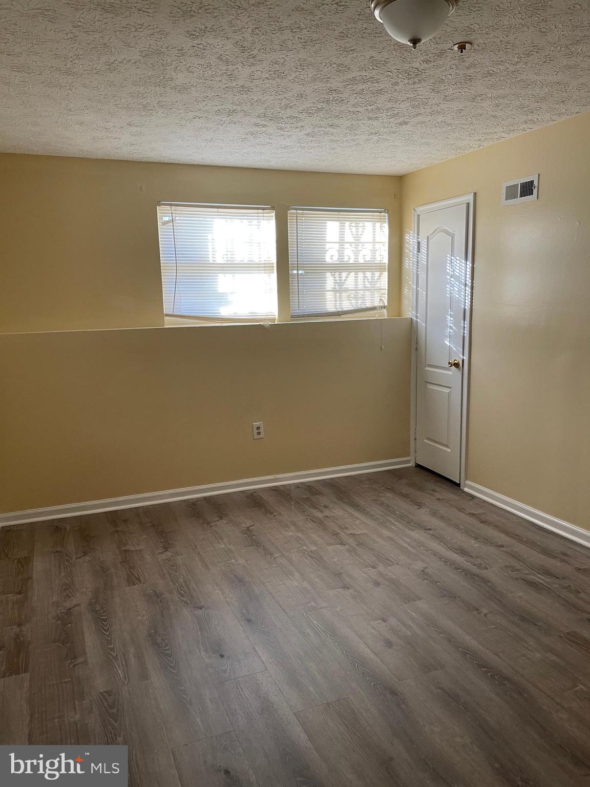 FAIRMOUNT HEIGHTS - Residential Lease