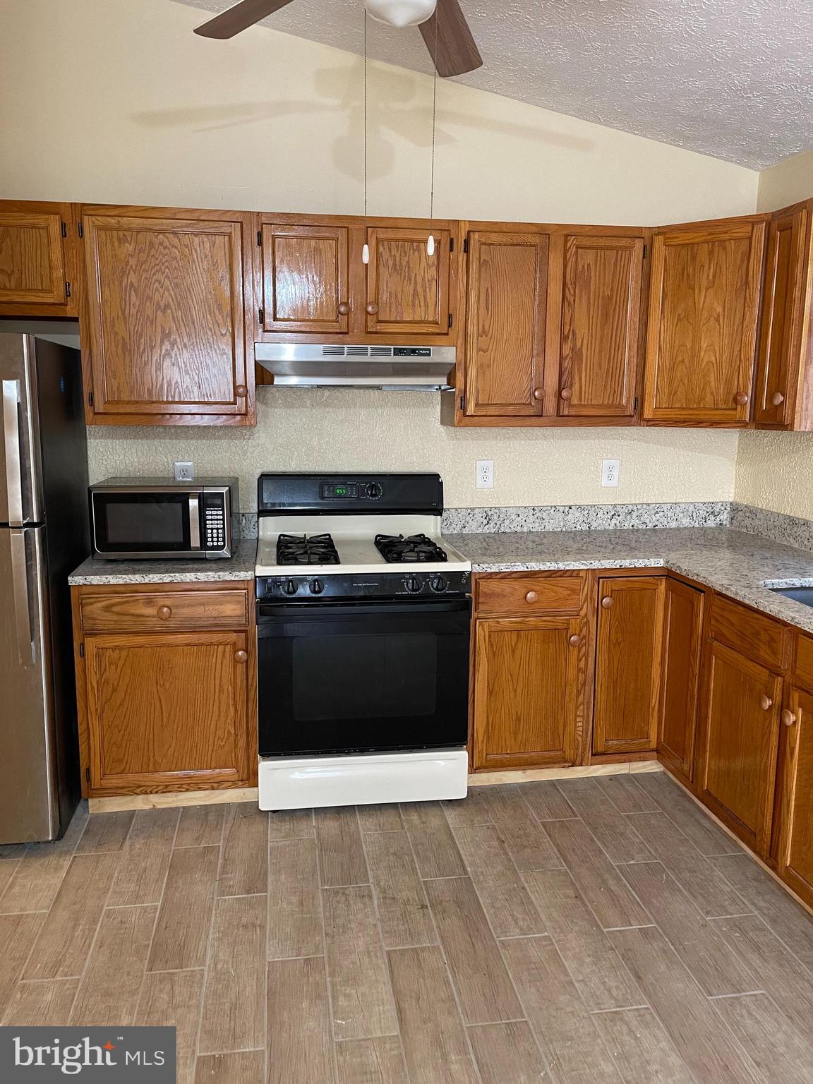 FAIRMOUNT HEIGHTS - Residential Lease