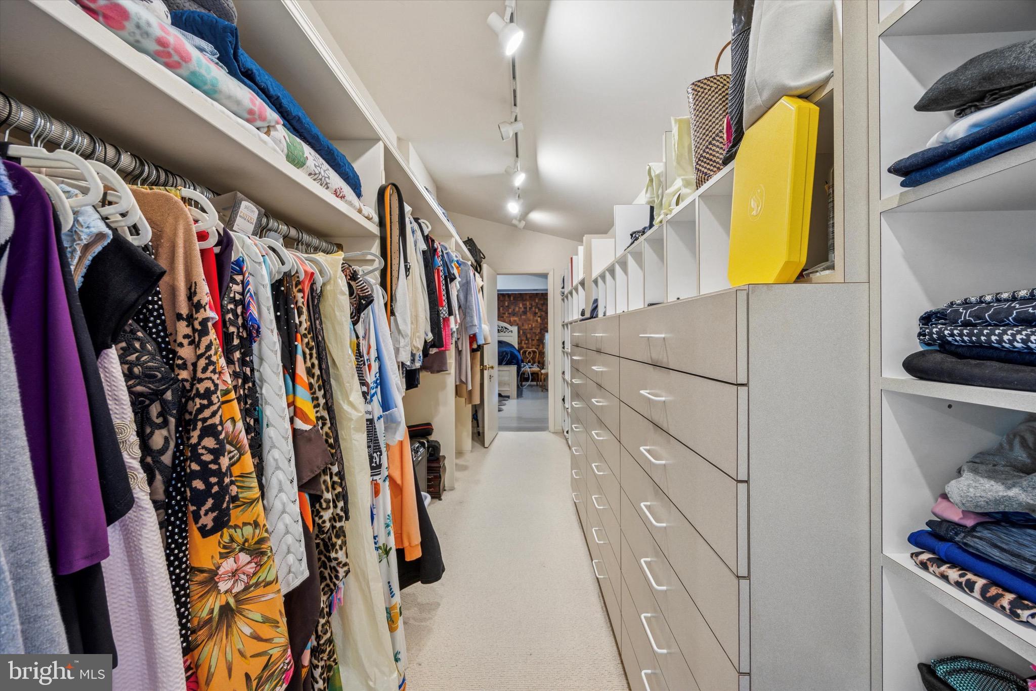 WESTOVER - Residential