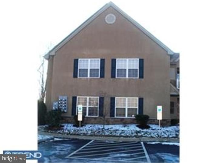 Public:Luxury 11 years young, 2 bedrooms, 2 full bath condo with loft in "Chancellors Court". Unit features: open, spacious floor plan coupled with just a touch of European flair; wood kitchen cabinets, ceramic tile flooring, stainless steel appliances; vaulted ceilings; crown moldings; upgraded barber carpets; recessed lights t/o; private balcony; separate laundry room; lots of closets and much more... Very convenient location - walking distance to a shopping centers, restaurants, banks, train and public transportation. Nested in a park-like setting; private convenient parking in front of each unit. Condo fee is paid by owner and covers common area maintenance, exterior of building maintenance, lawn maintenance, cold water and sewer, snow and trash removal. Easy to show.