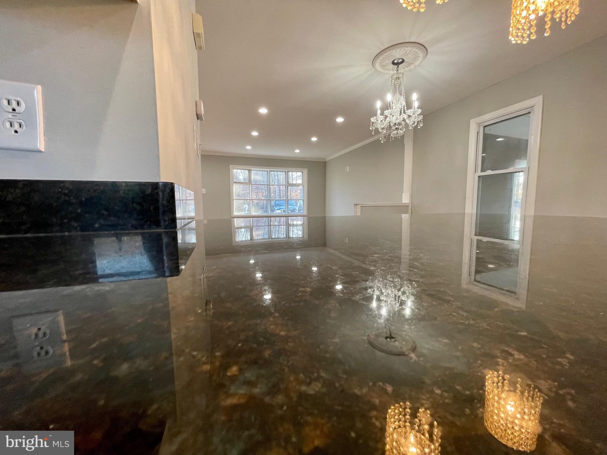 BROOKFIELD - Residential