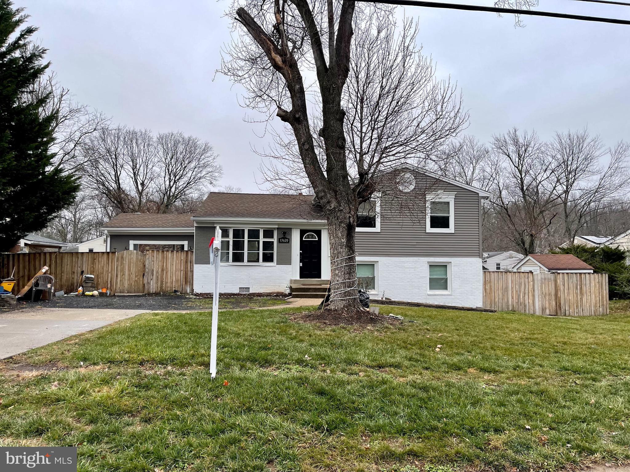 BROOKFIELD - Residential