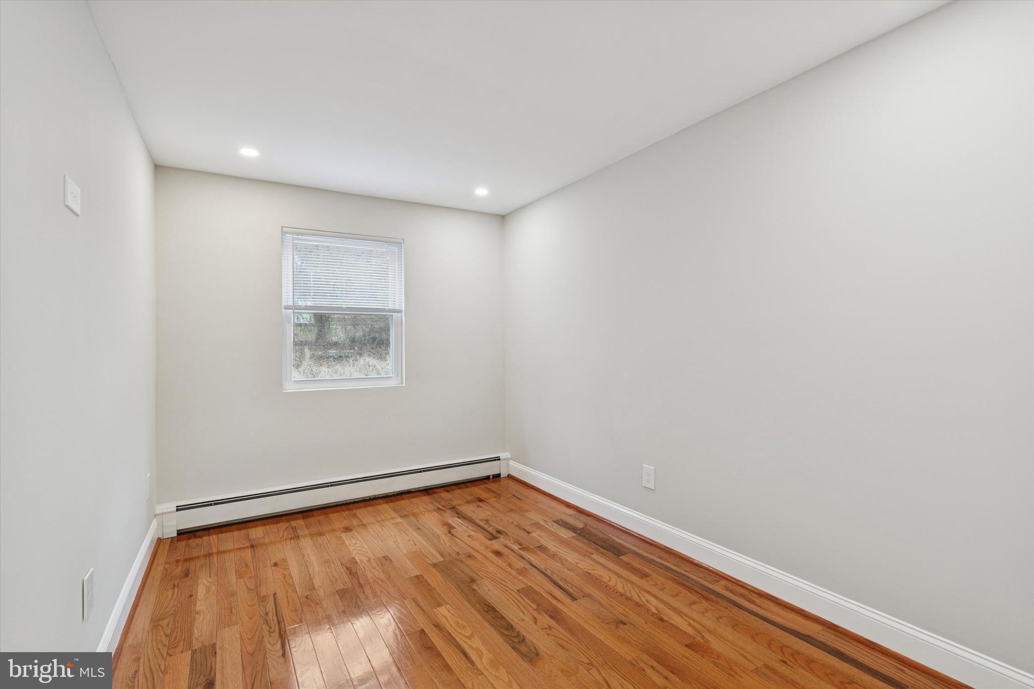 SPRINGFIELD - Residential Lease