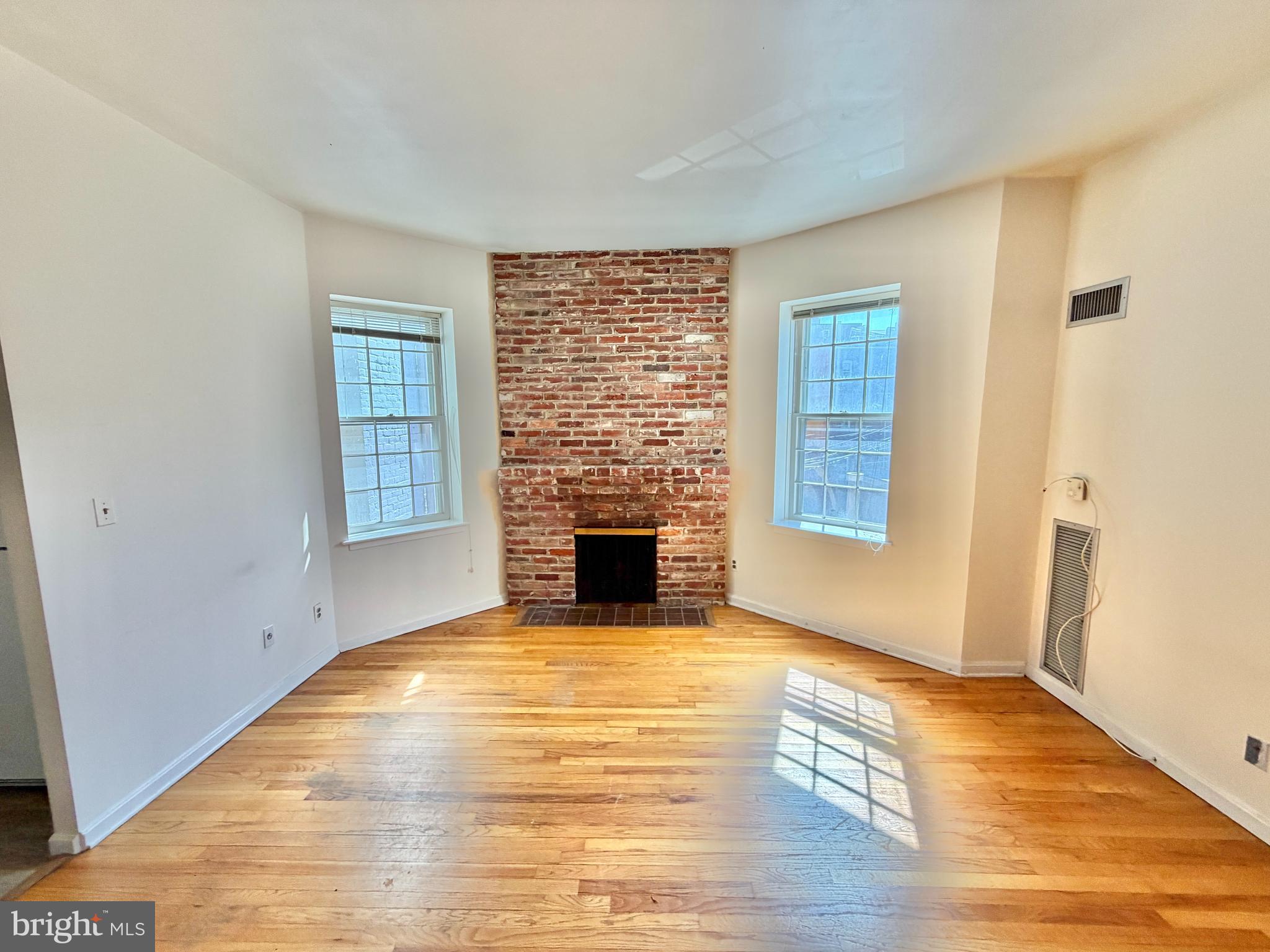 1718 CORCORAN STREET NW 22