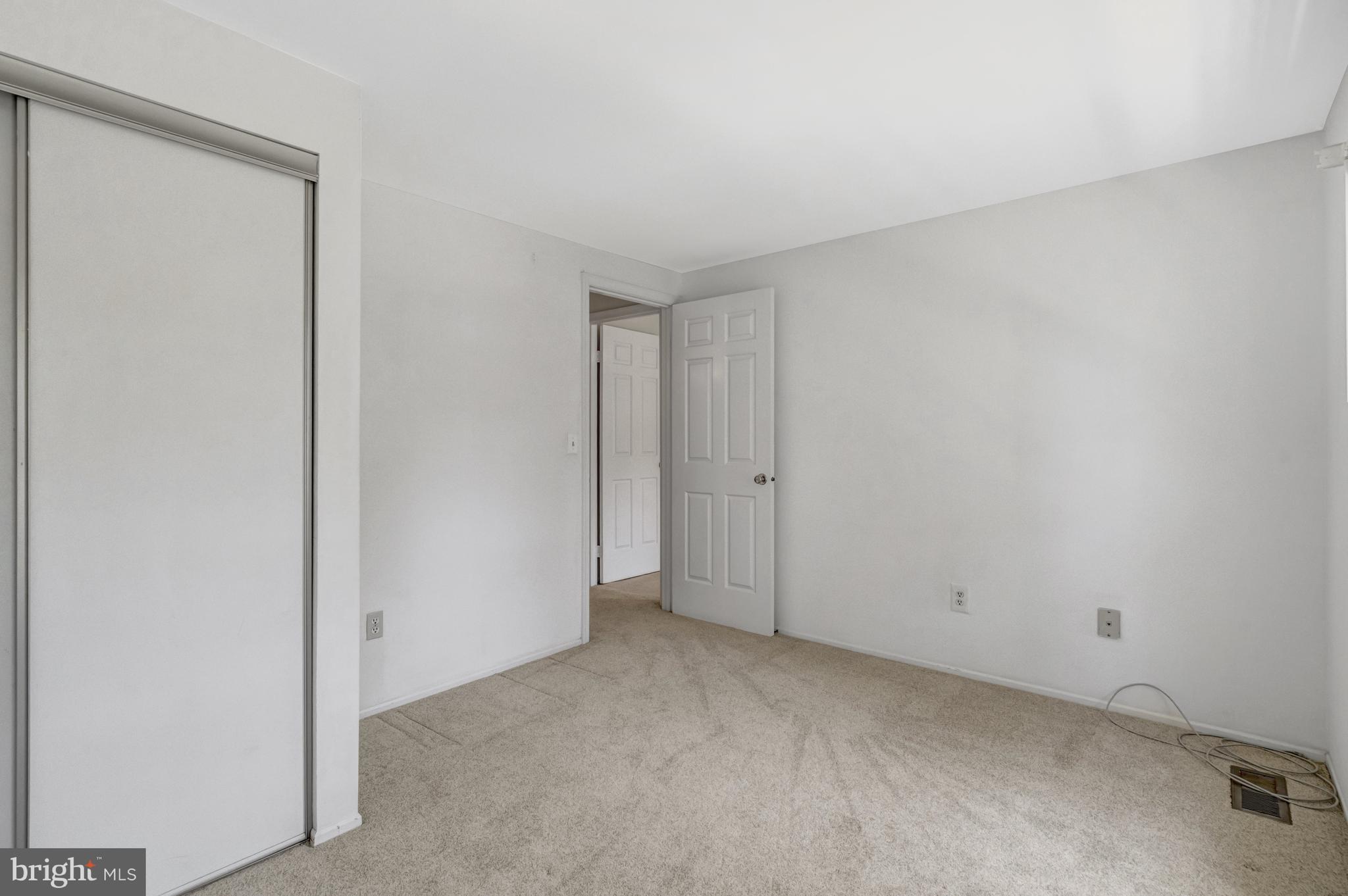 BURKE CENTRE - Residential