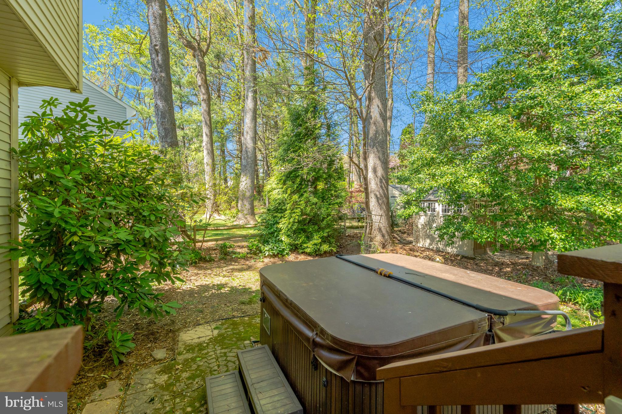 BURKE CENTRE - Residential