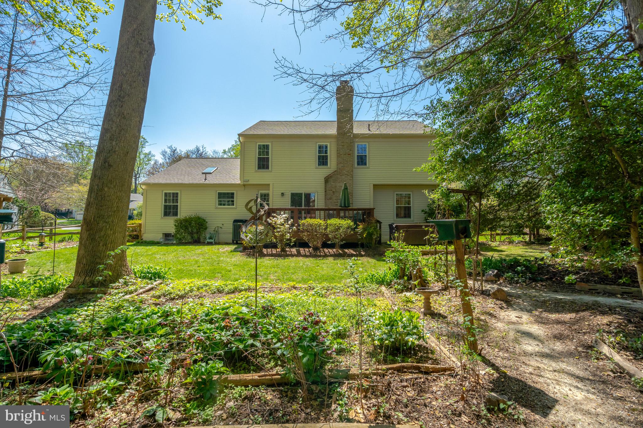 BURKE CENTRE - Residential