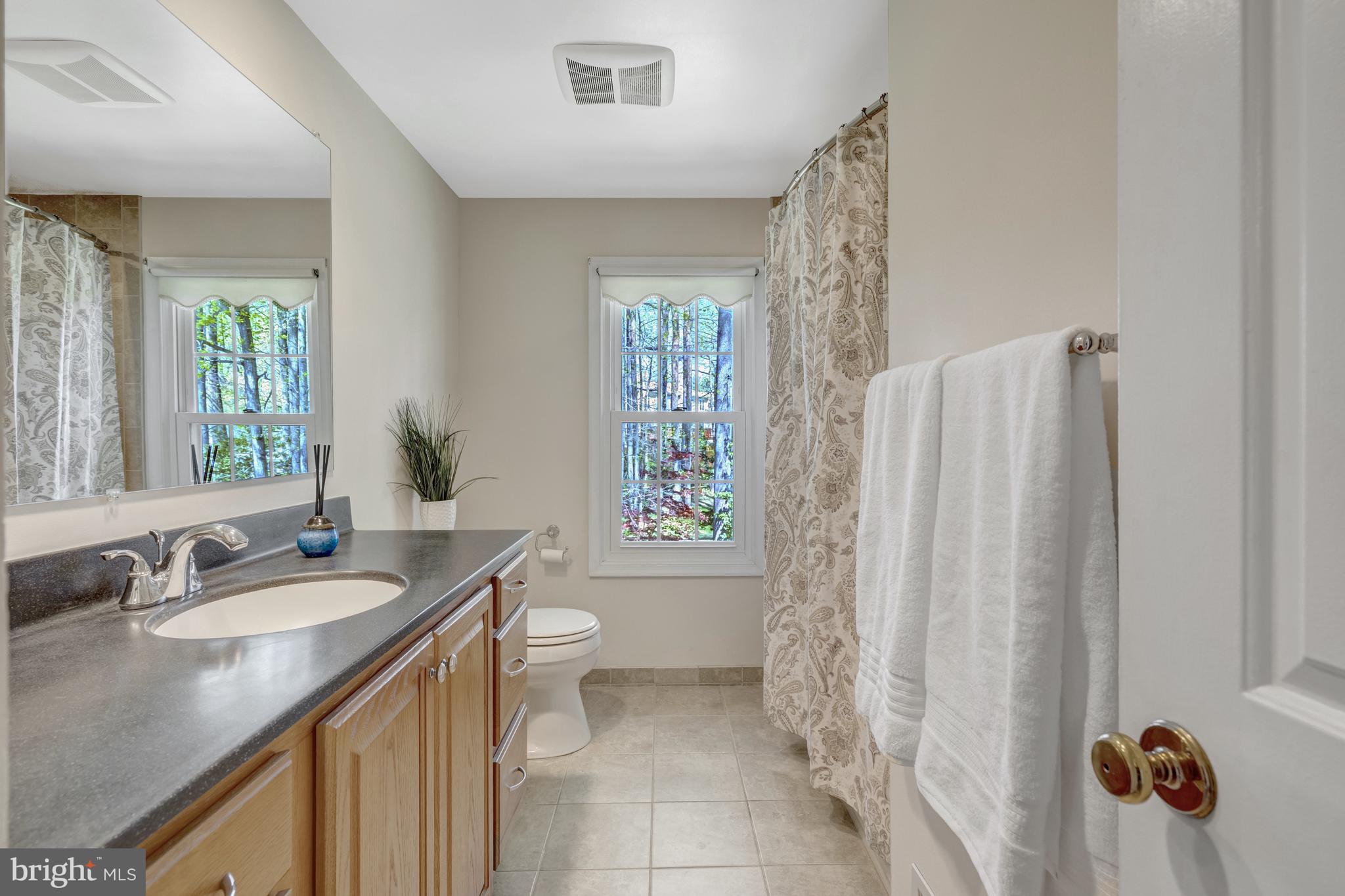 BURKE CENTRE - Residential