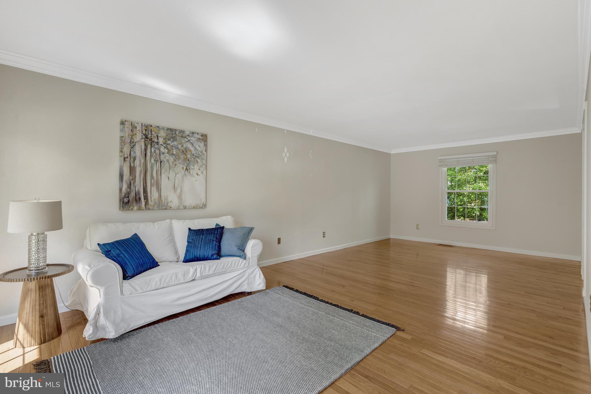 BURKE CENTRE - Residential