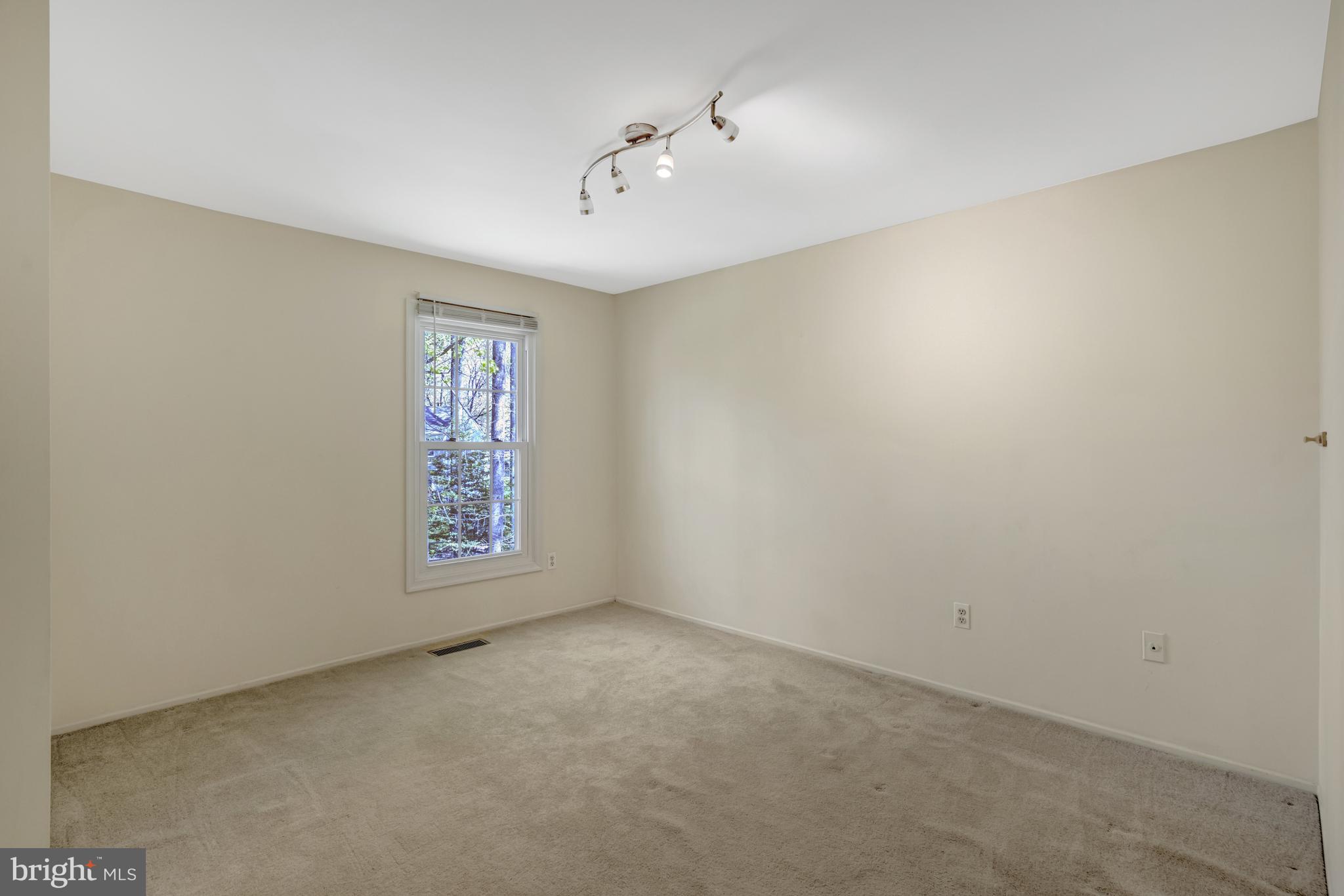 BURKE CENTRE - Residential