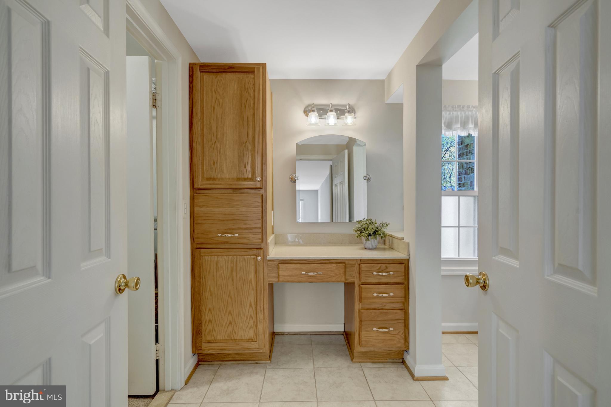 BURKE CENTRE - Residential