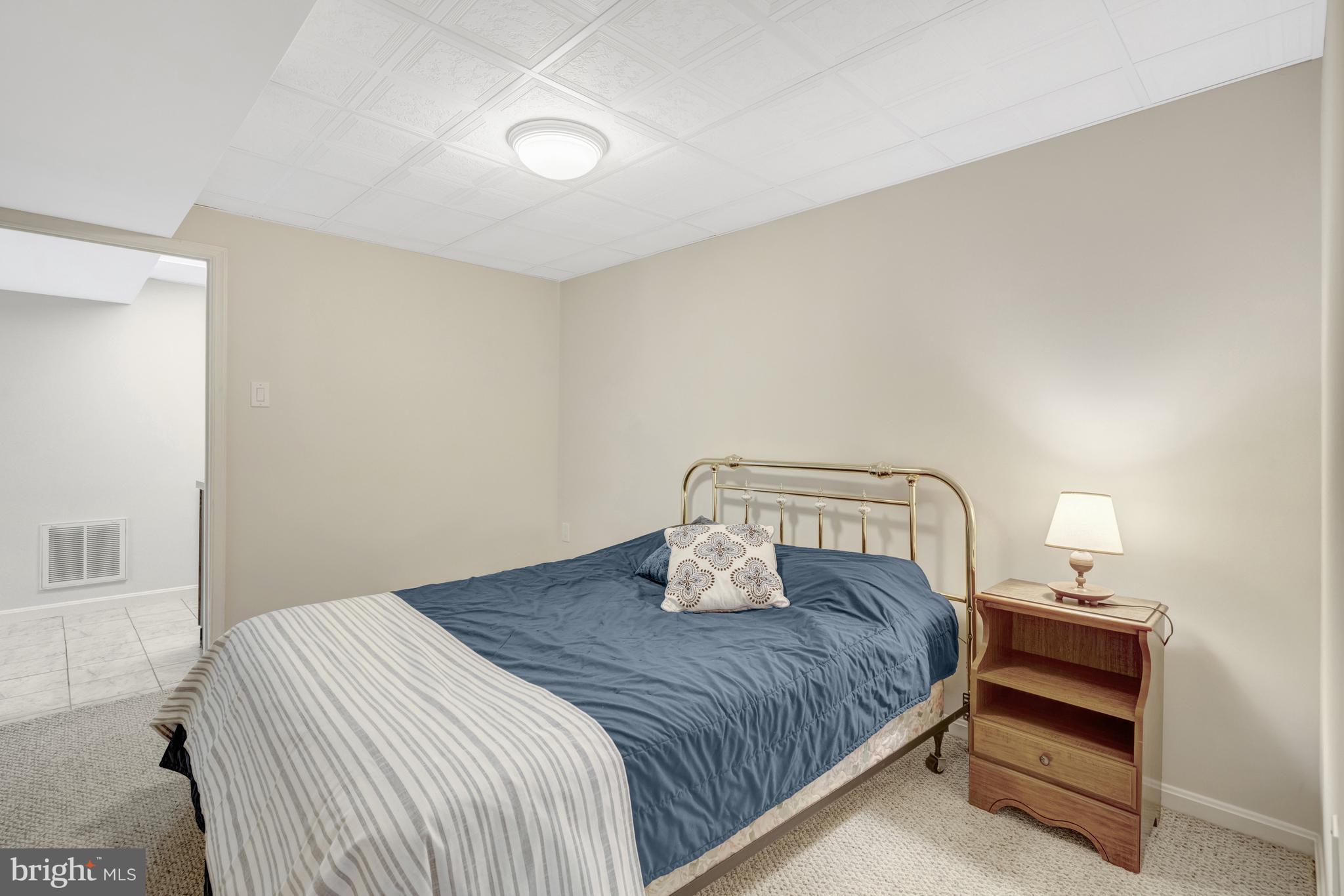 BURKE CENTRE - Residential