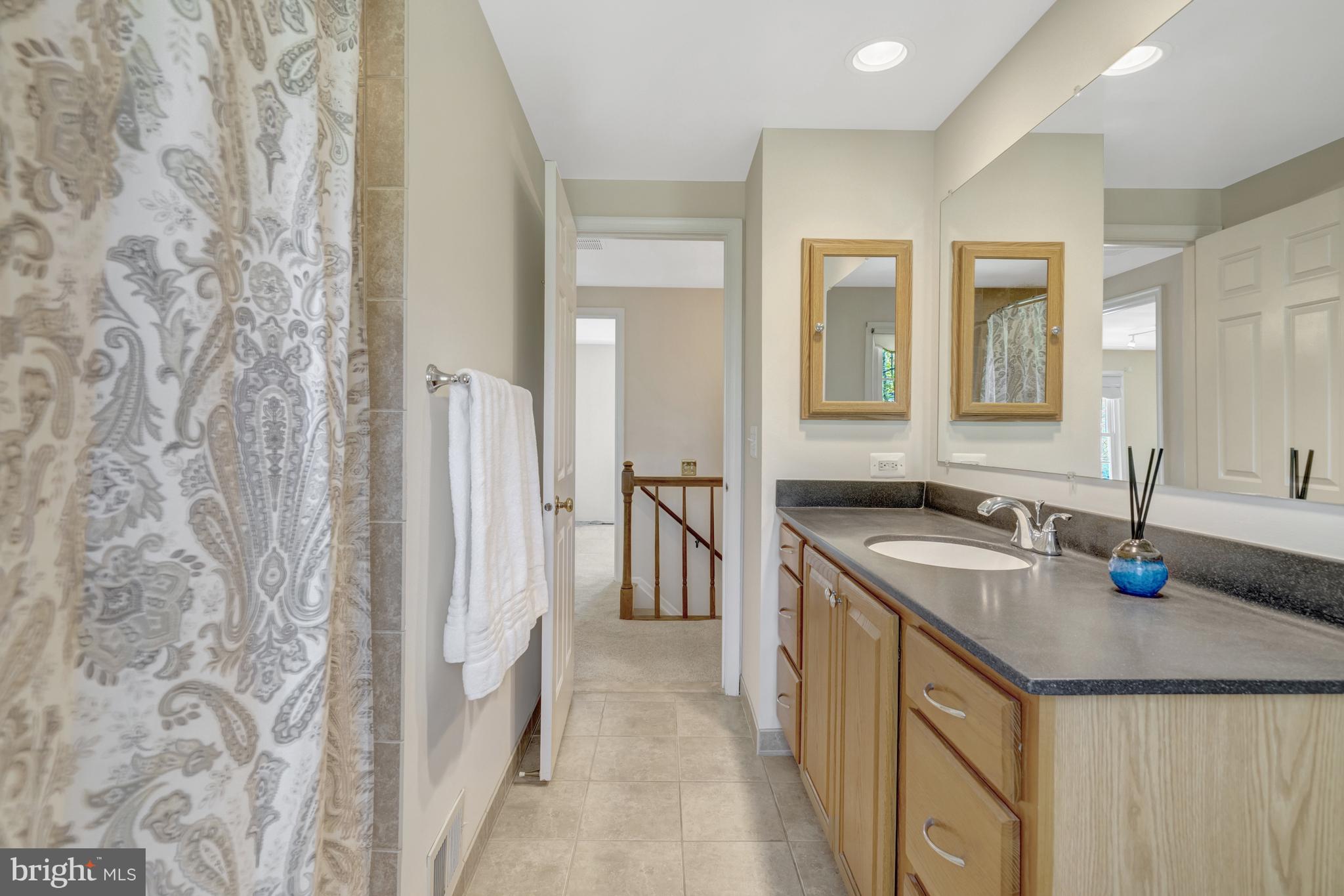 BURKE CENTRE - Residential