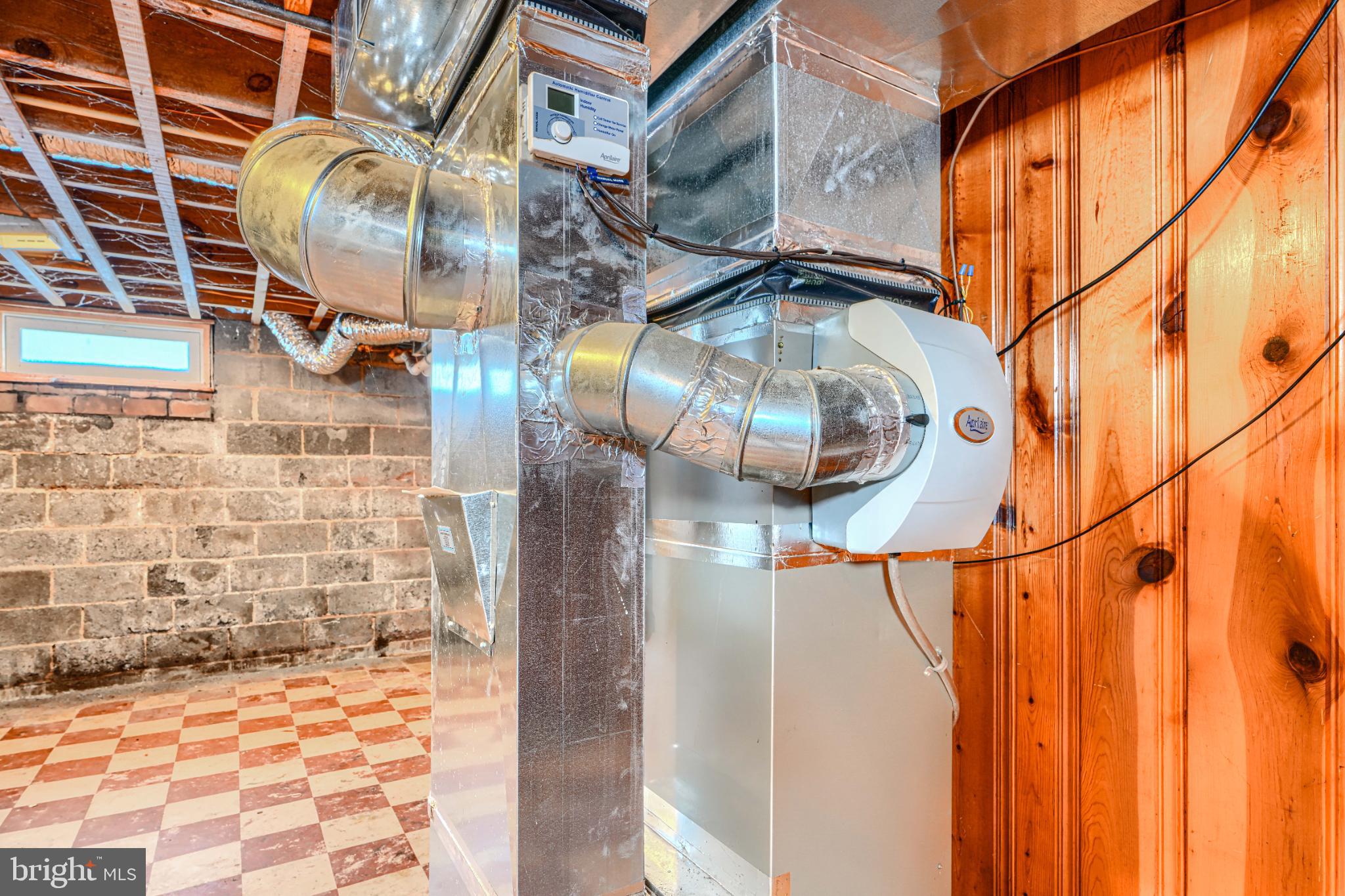 WESTMINSTER ELECTION DISTRICT - Residential