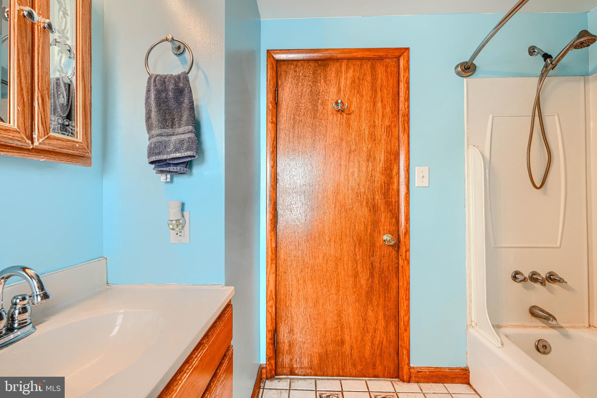 WESTMINSTER ELECTION DISTRICT - Residential