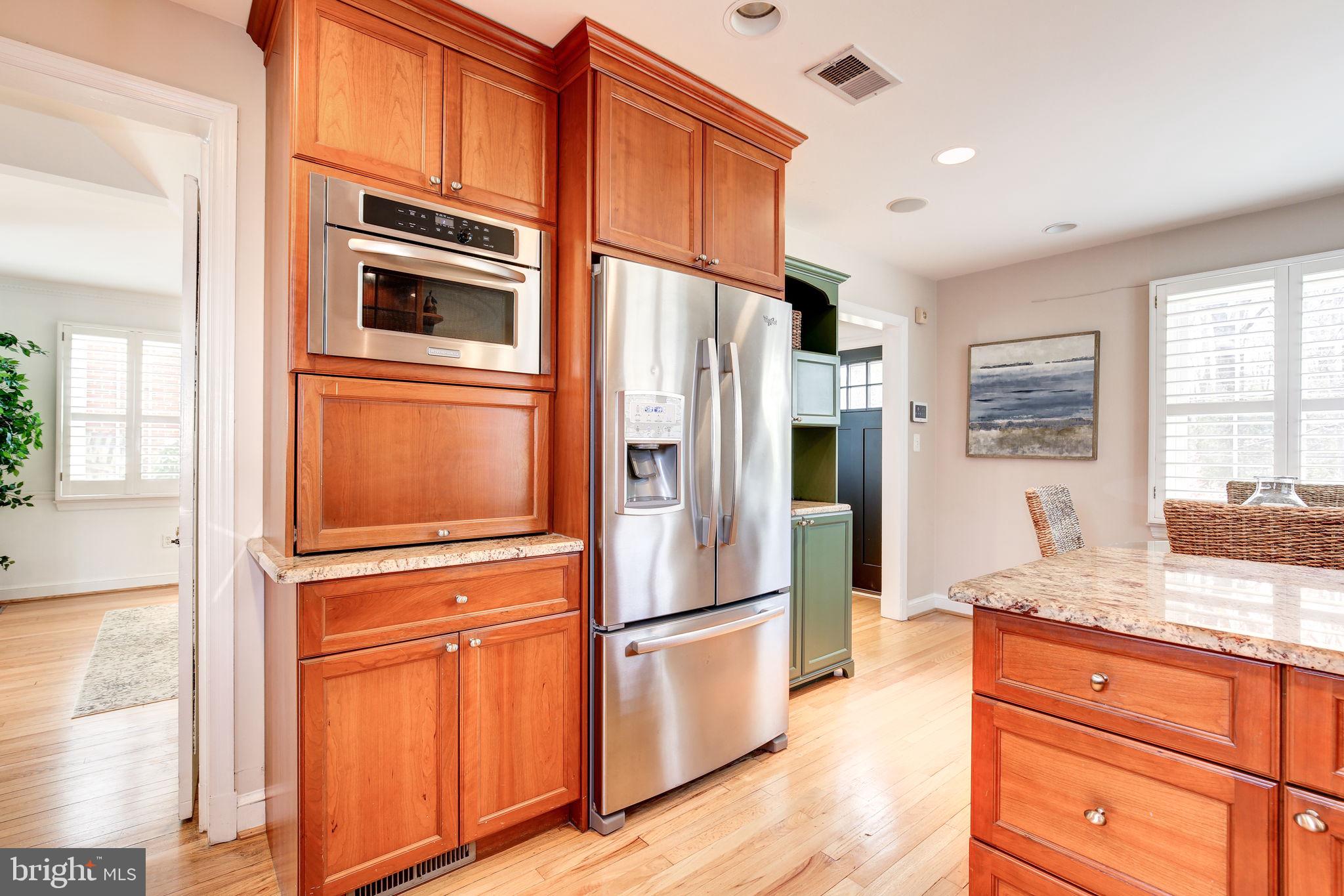 WOODACRES - Residential