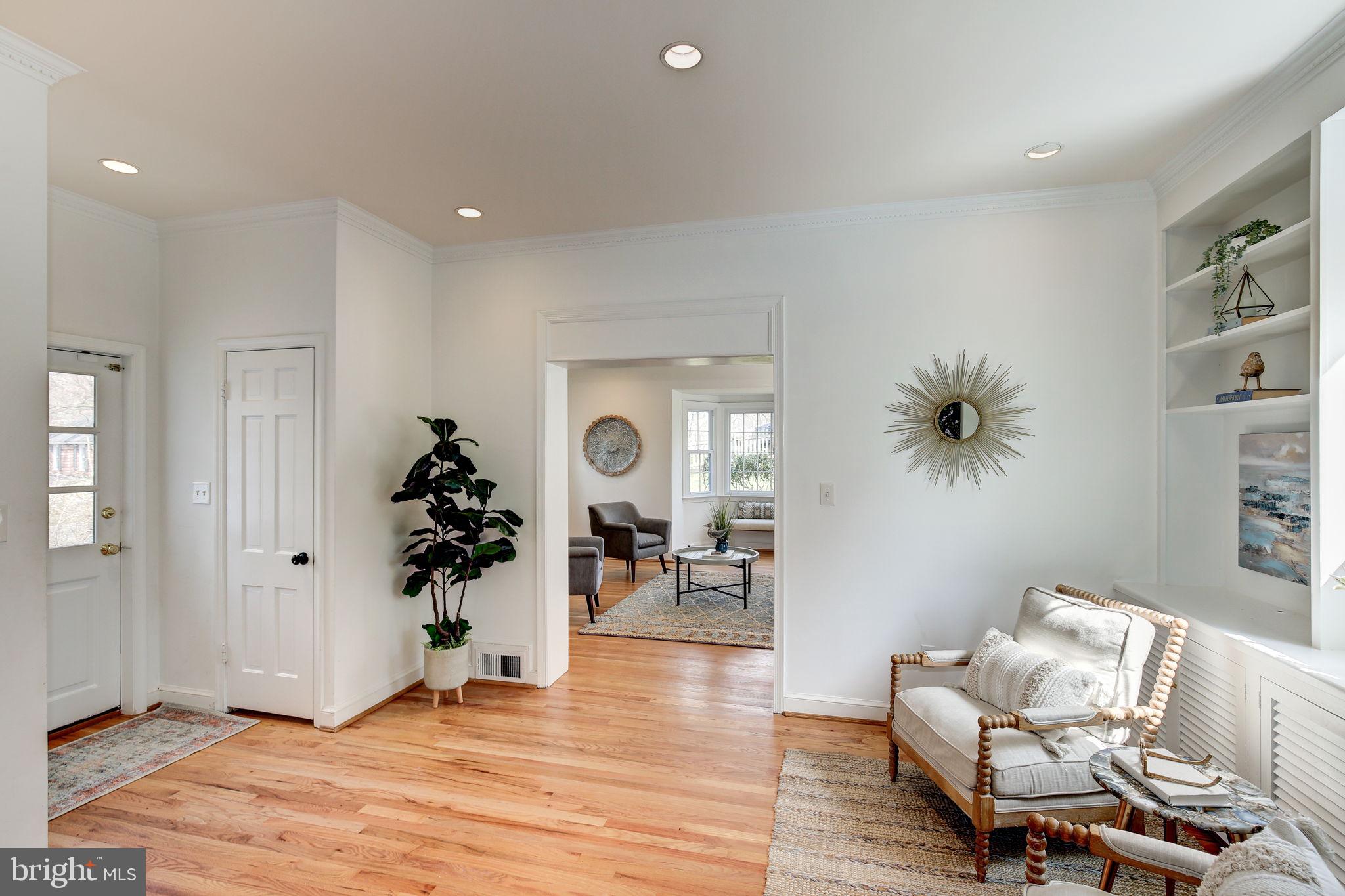 WOODACRES - Residential