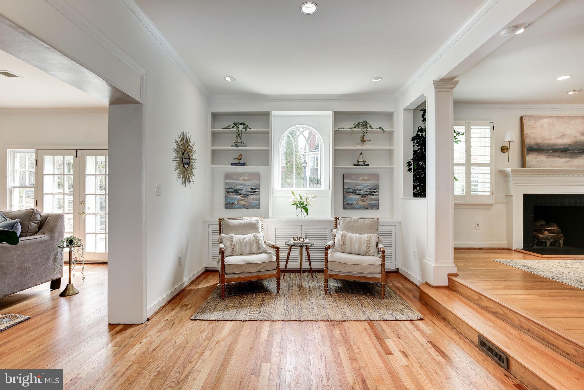 WOODACRES - Residential