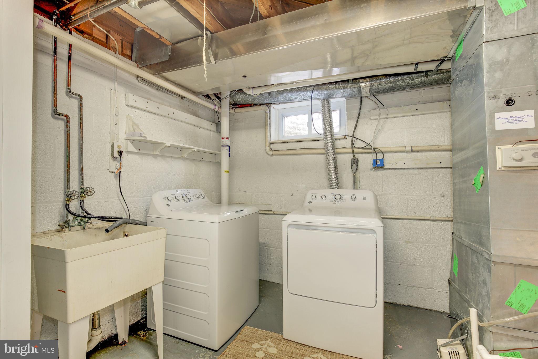 WOODACRES - Residential