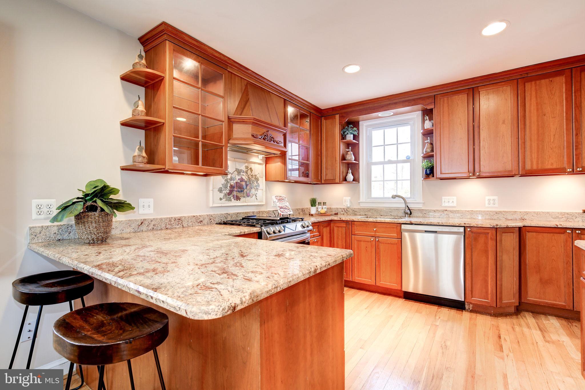 WOODACRES - Residential