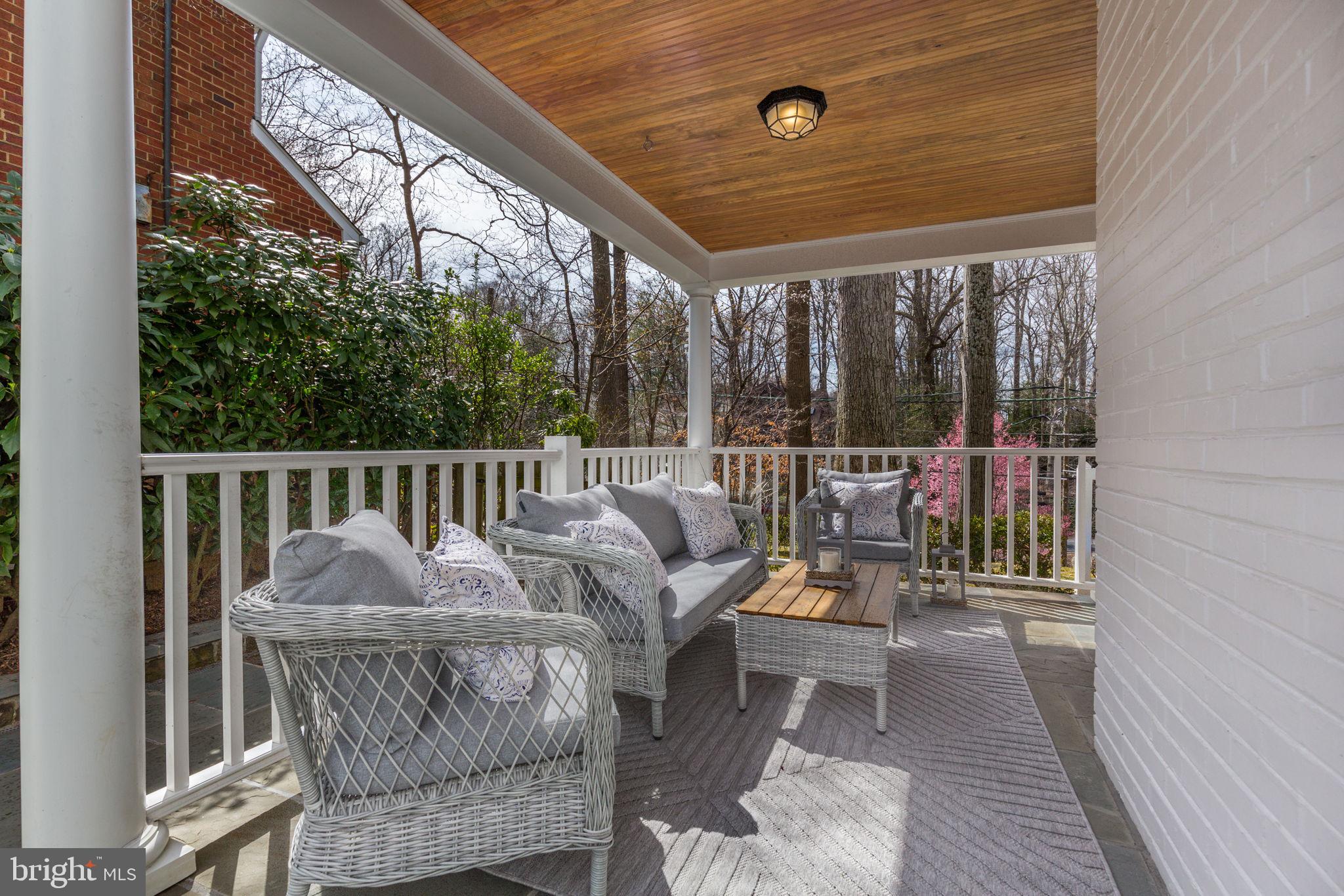 WOODACRES - Residential