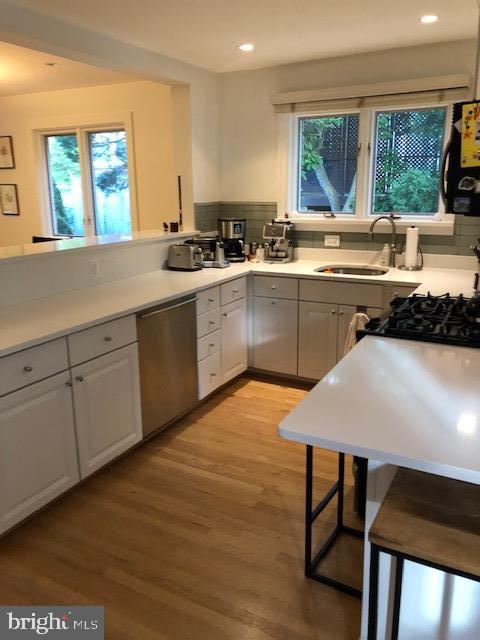 LEE HEIGHTS - Residential Lease