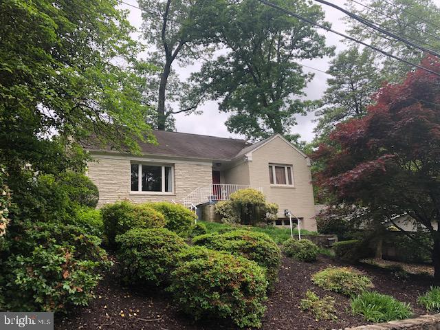 LEE HEIGHTS - Residential Lease