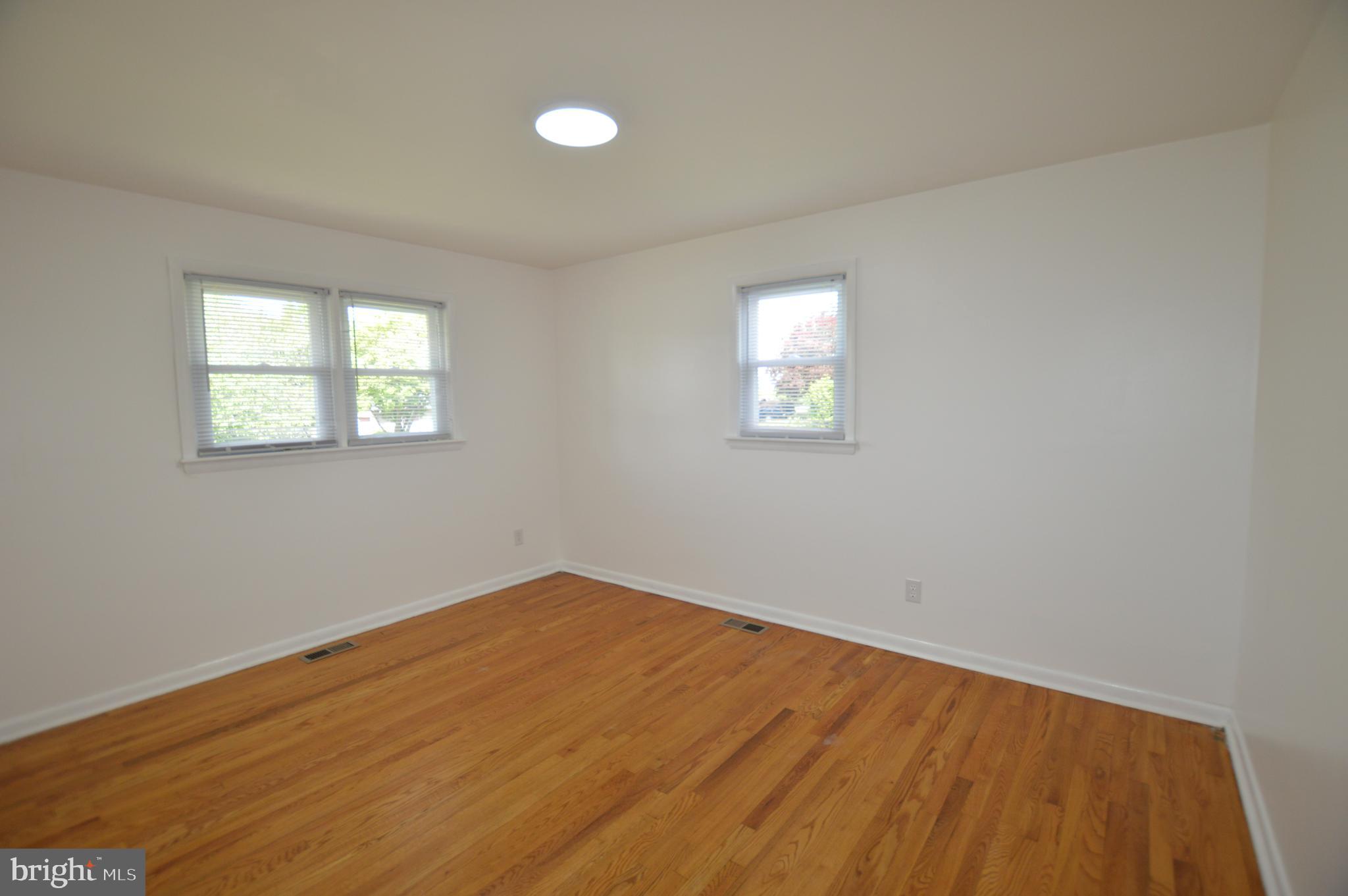 SPRING GARDEN ESTATES - Residential Lease