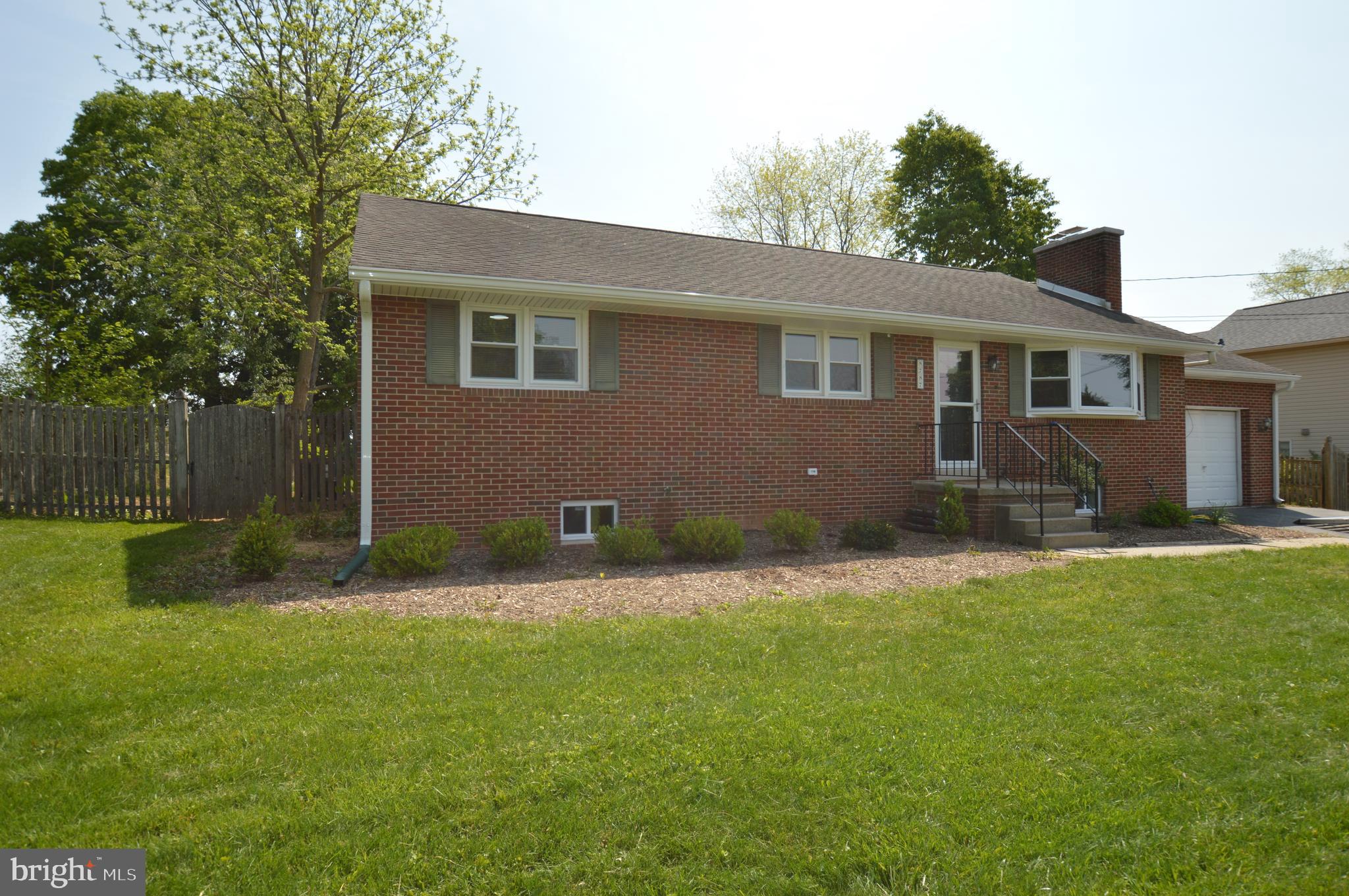 SPRING GARDEN ESTATES - Residential Lease