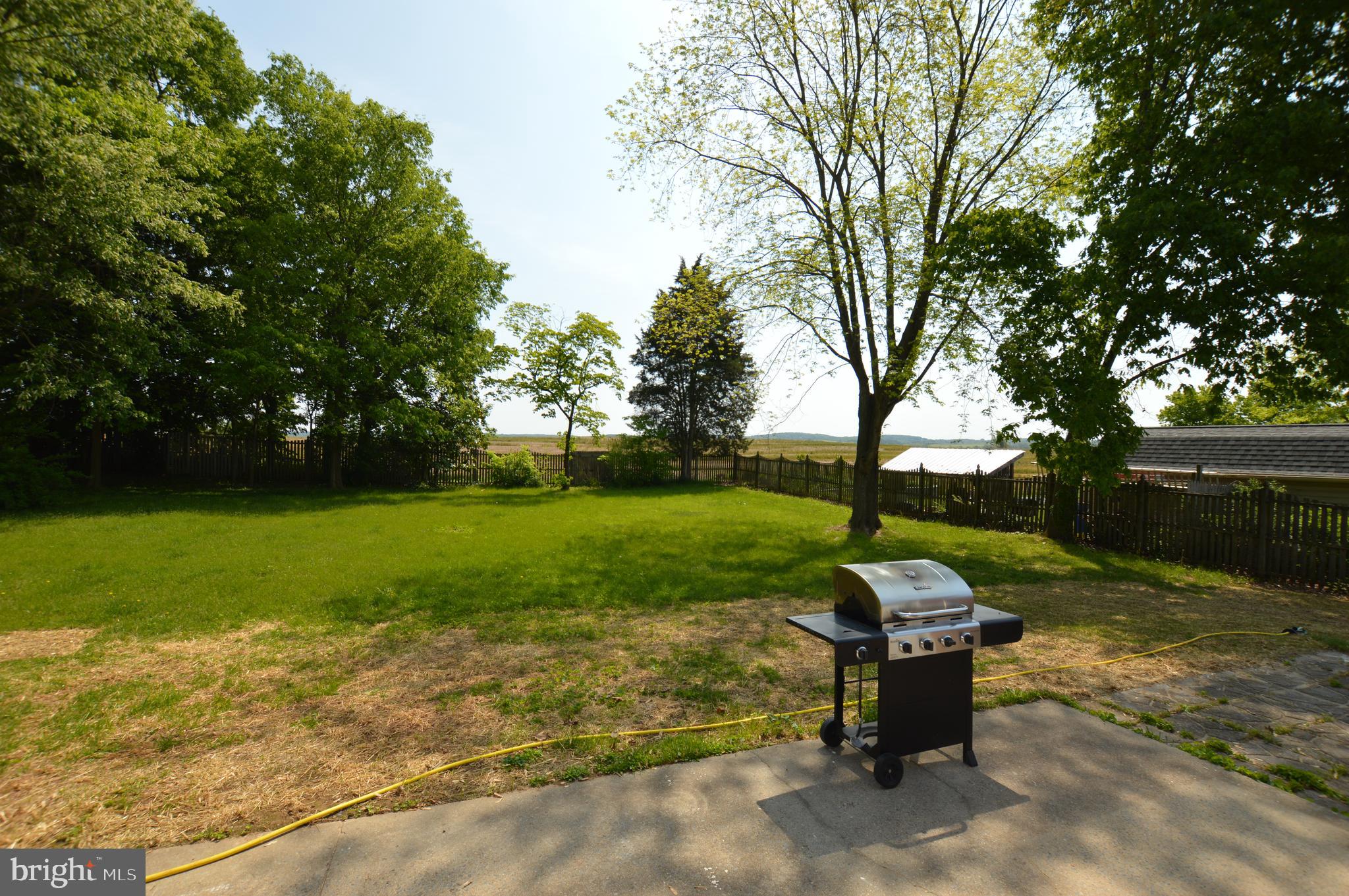 SPRING GARDEN ESTATES - Residential Lease