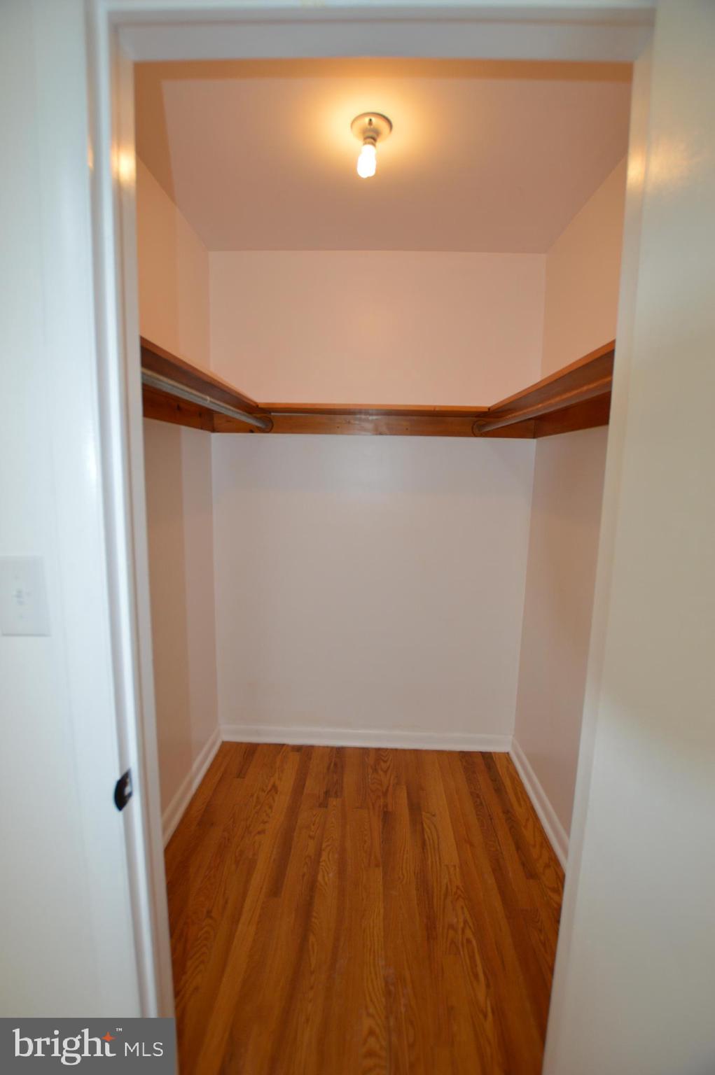 SPRING GARDEN ESTATES - Residential Lease