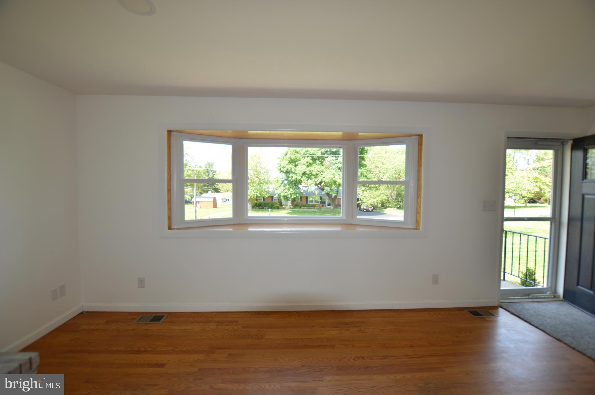 SPRING GARDEN ESTATES - Residential Lease