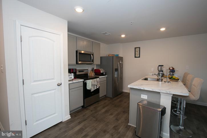 SASSAFRAS MEADOWS - Residential