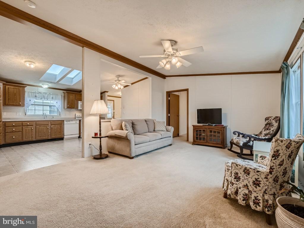 WILLIAMS ESTATES - Residential