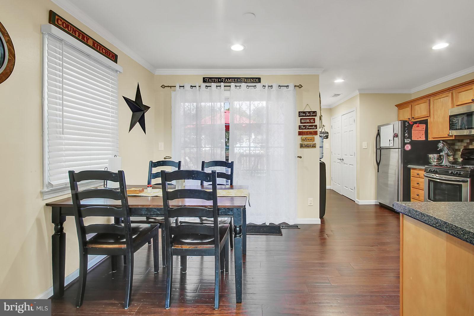 ABERDEEN HILLS - Residential