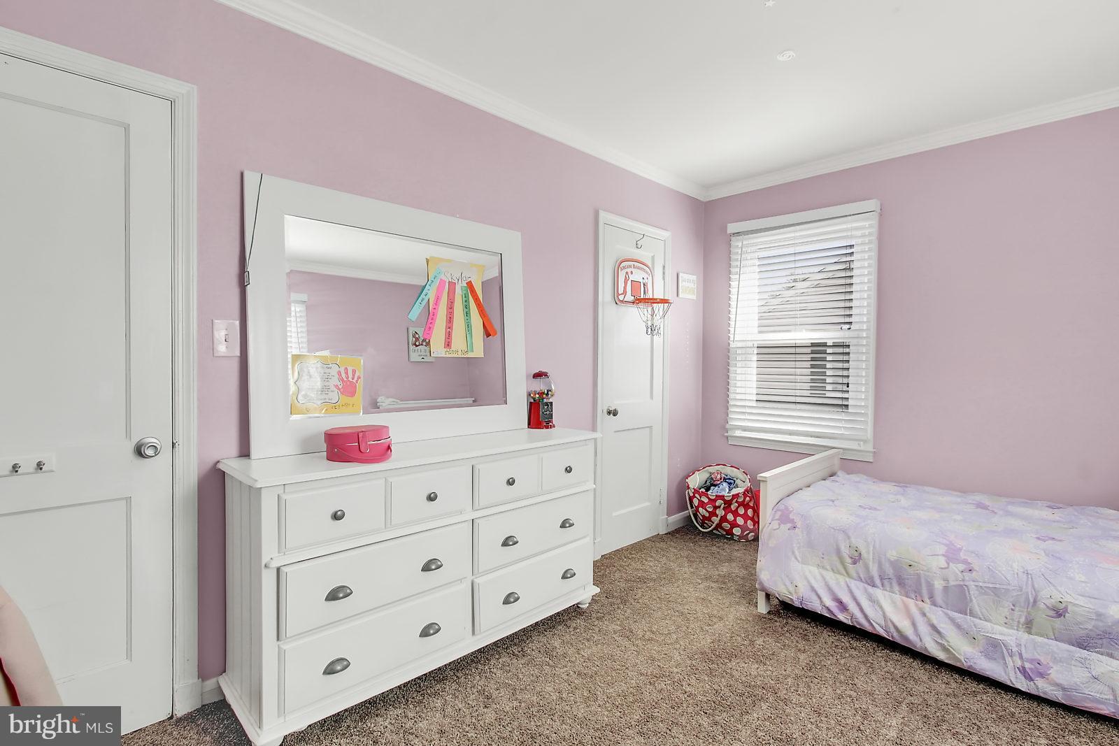 ABERDEEN HILLS - Residential