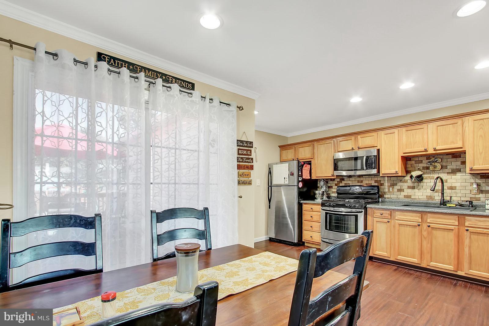 ABERDEEN HILLS - Residential