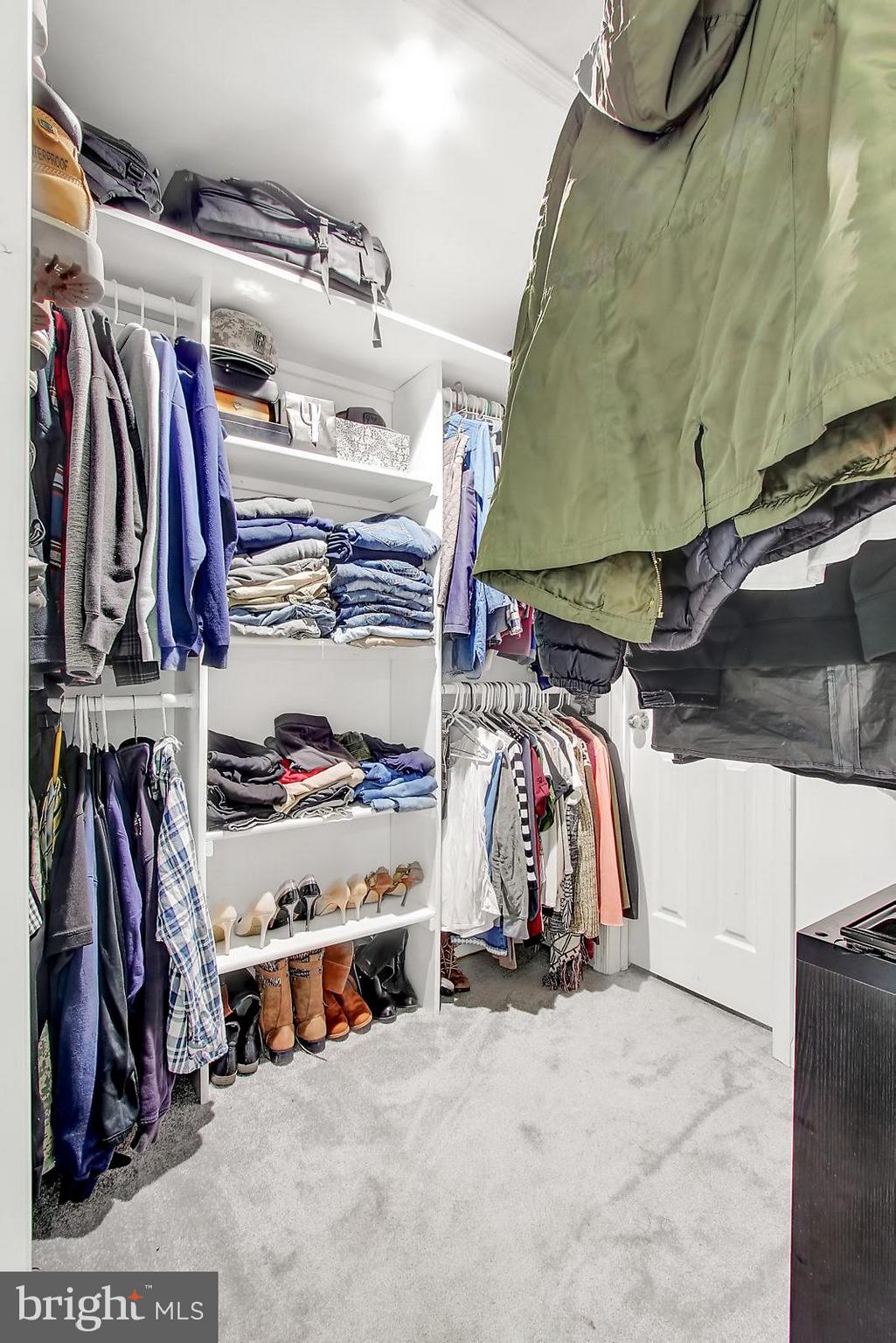 ABERDEEN HILLS - Residential