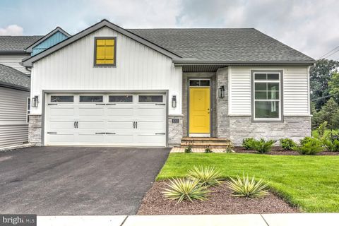 4330 HEATHER LANE 8 COLUMBIA PA 17512
