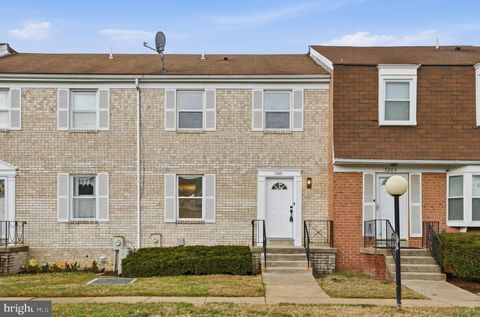 Condo For Sale - 7205 Cross Street<br/> DISTRICT HEIGHTS, MD 20747