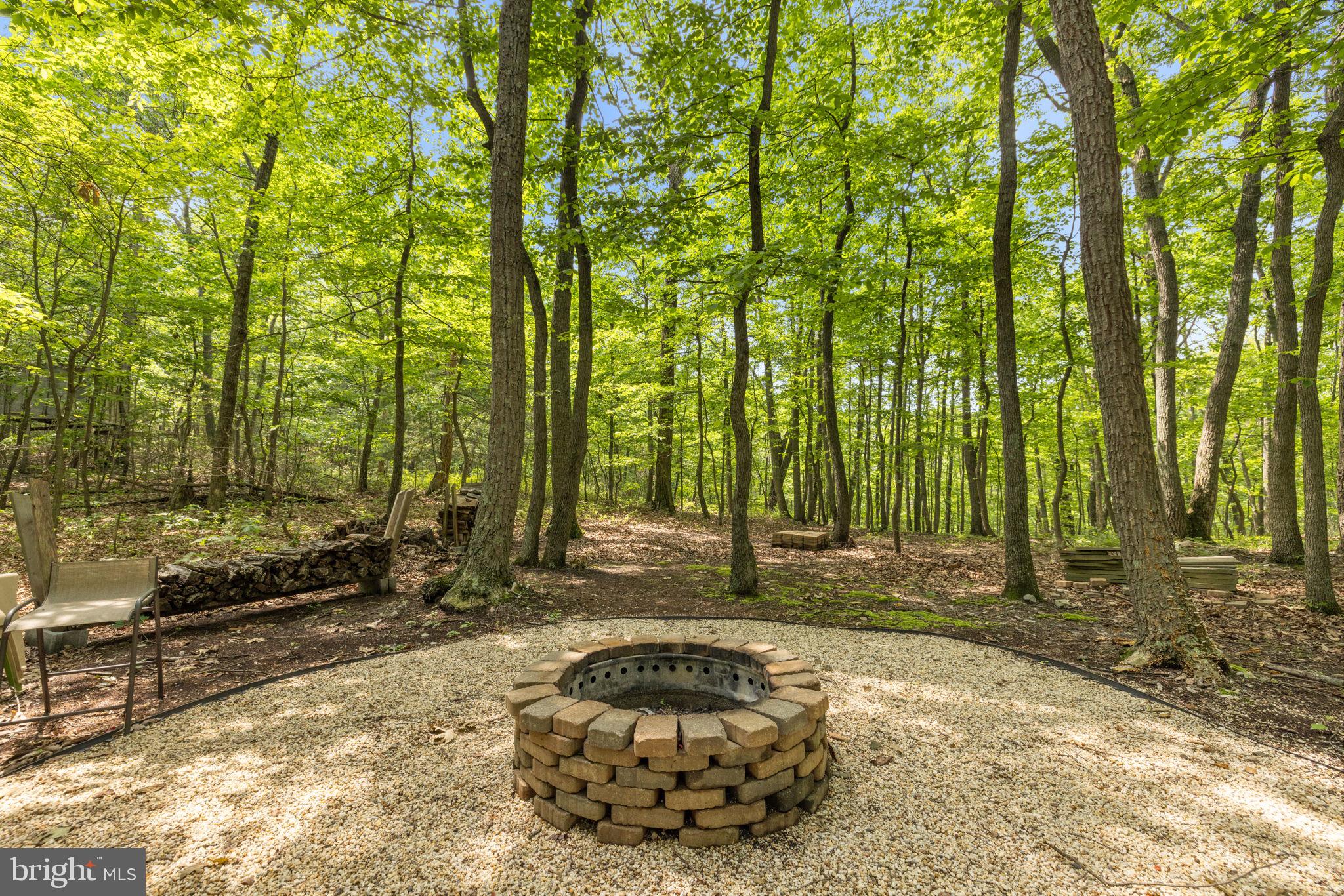 HERTZ DIVISION - Residential Lease