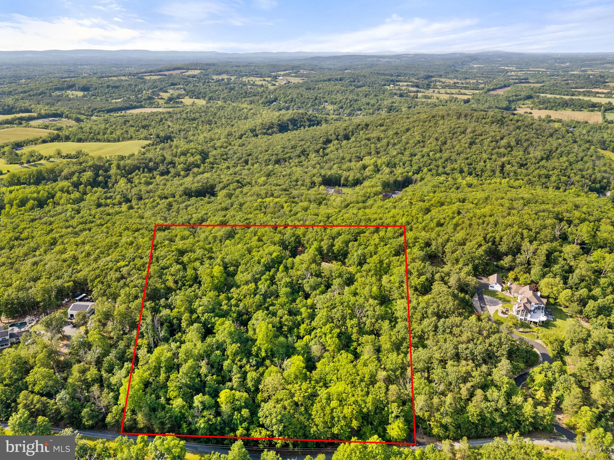 HERTZ DIVISION - Residential Lease