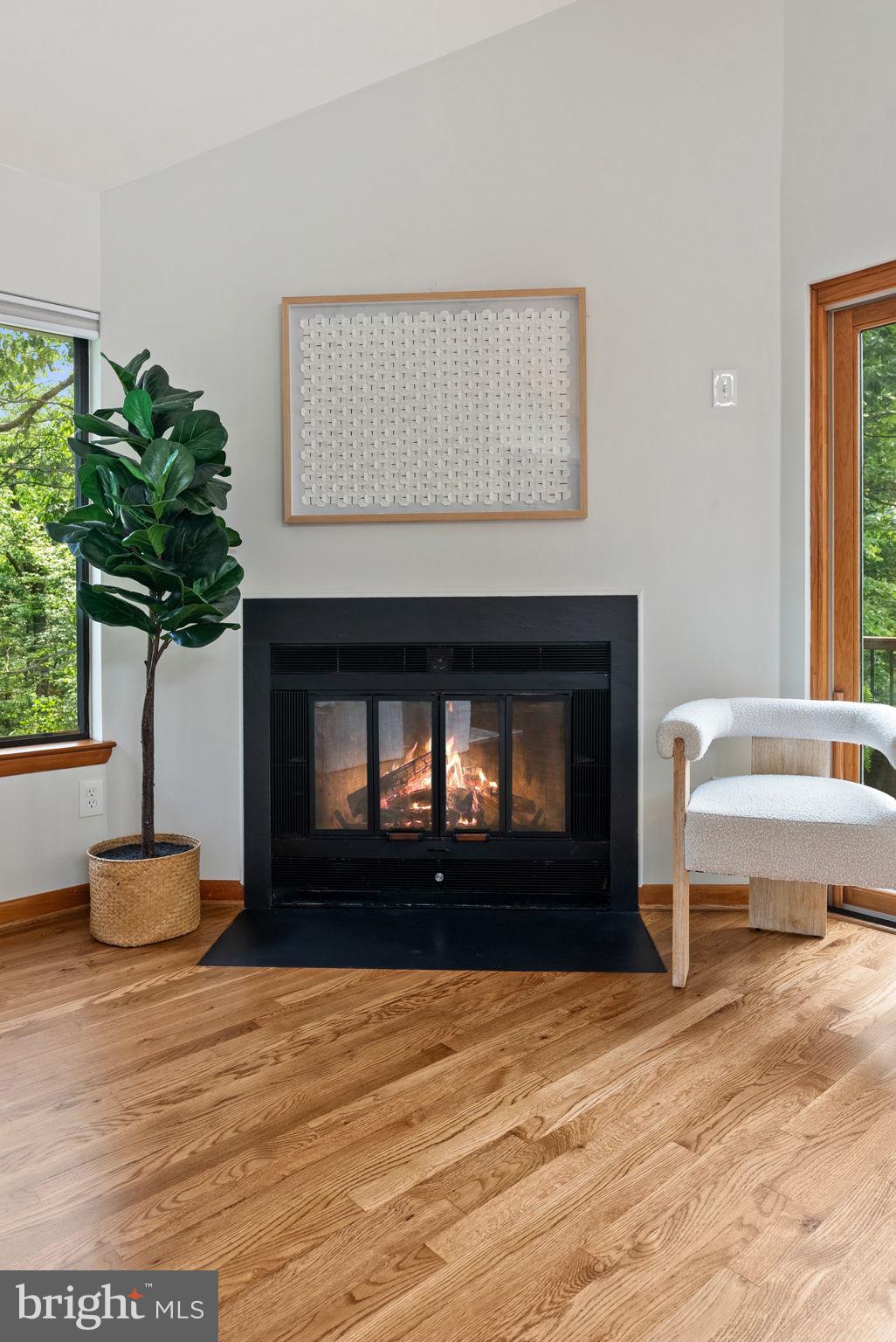 HERTZ DIVISION - Residential Lease