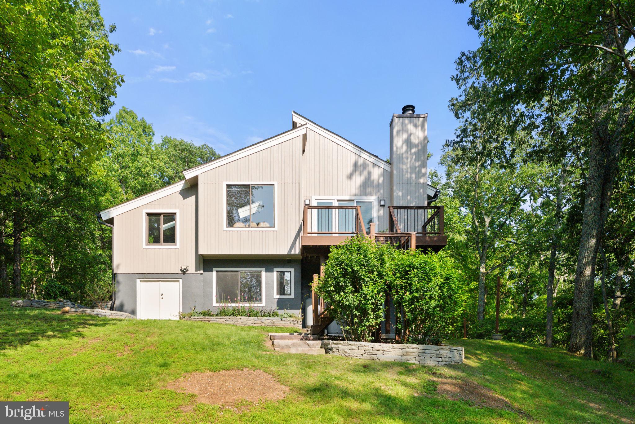 HERTZ DIVISION - Residential Lease