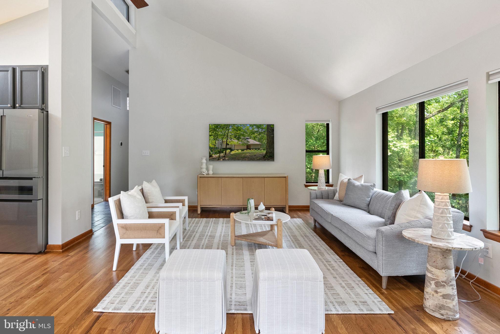 HERTZ DIVISION - Residential Lease