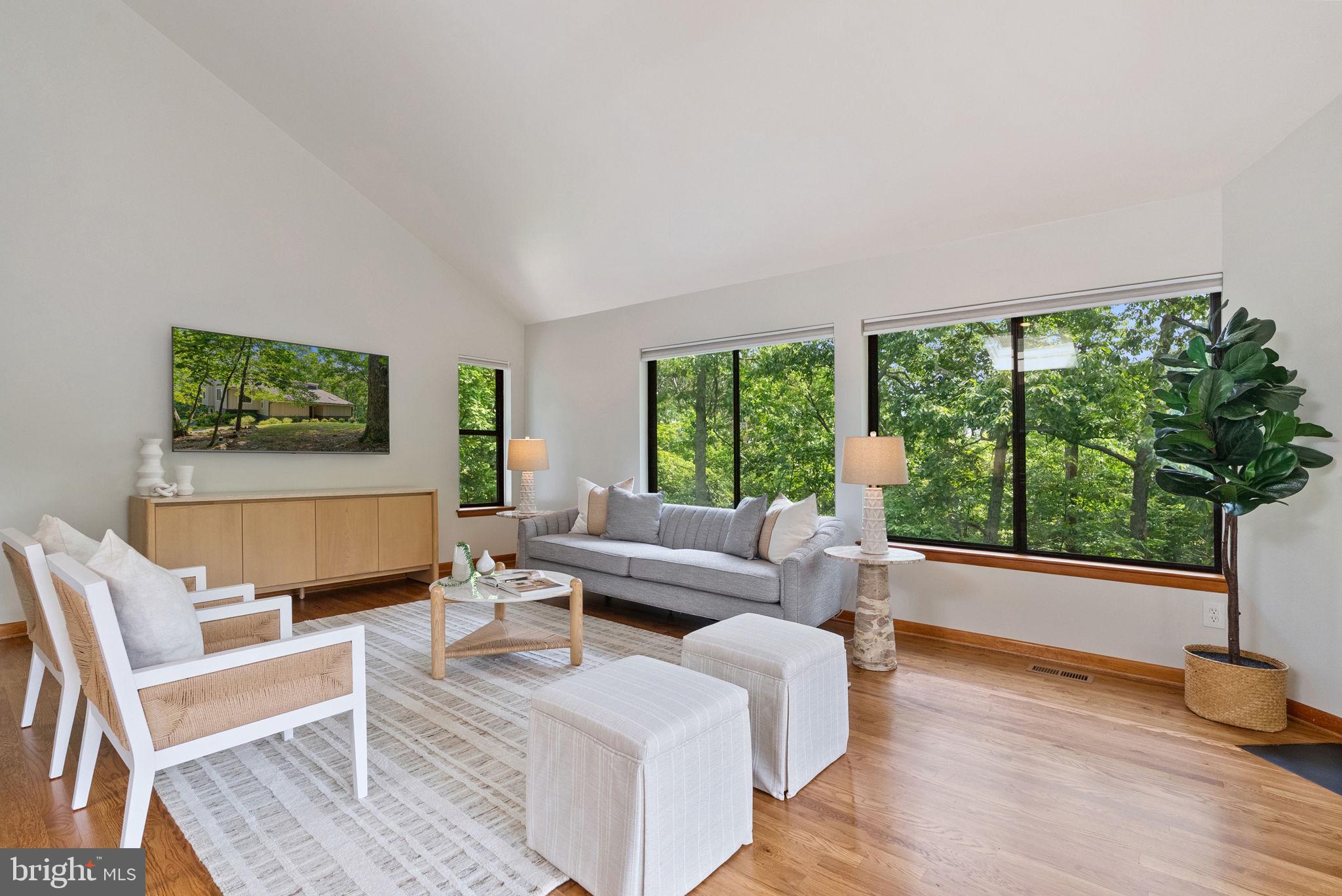 HERTZ DIVISION - Residential Lease