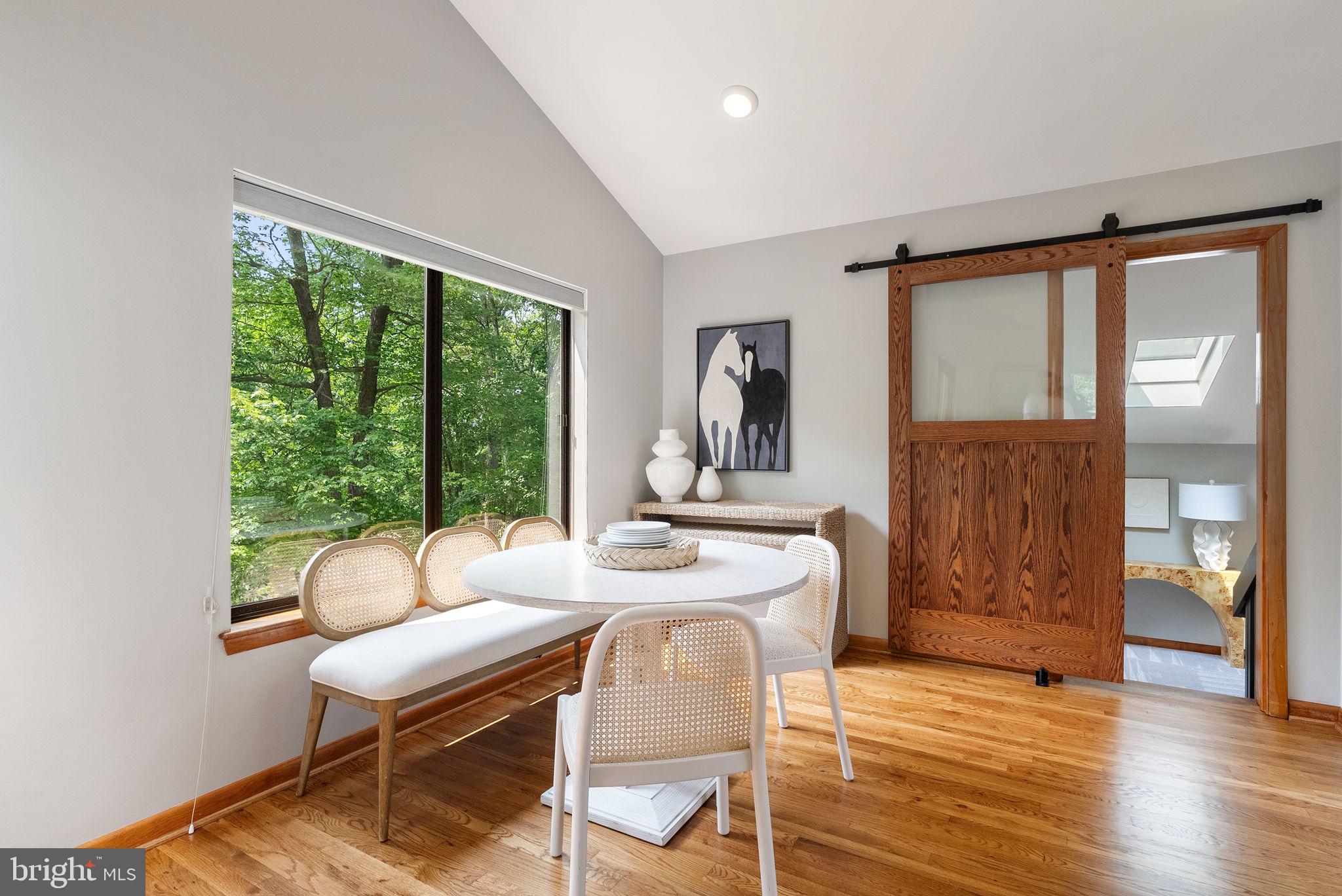 HERTZ DIVISION - Residential Lease